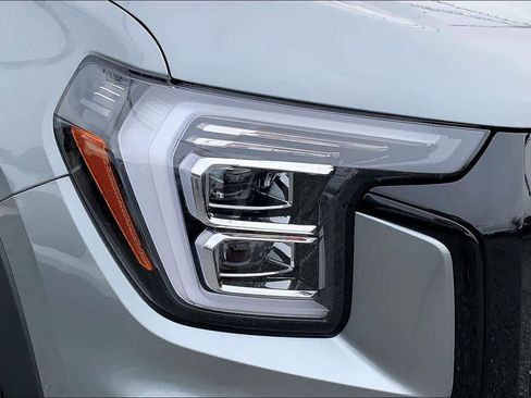 New 2026 GMC Terrain Elevation image 13