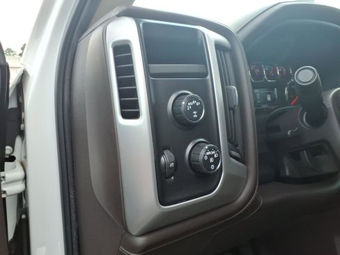 Used 2018 GMC Sierra 1500 SLT w/ SLT Premium Package AWD/4WD image 8