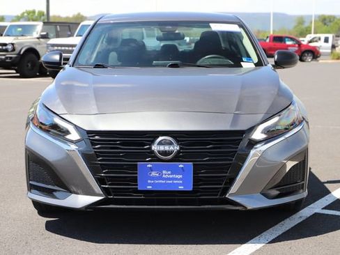 Used 2025 Nissan Altima 2.5 SV FWD image 7