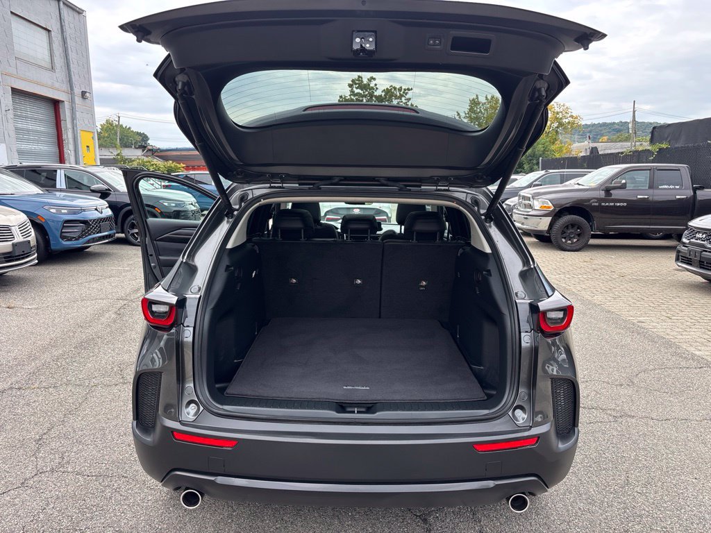 Used 2024 MAZDA CX-50 AWD 2.5 S w/ Cargo Package image 24
