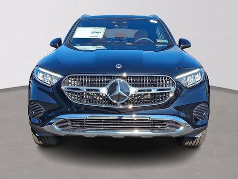 Used 2026 Mercedes-Benz GLC 300 4MATIC image 2