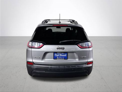 Used 2019 Jeep Cherokee Latitude Plus w/ Cold Weather Group image 7