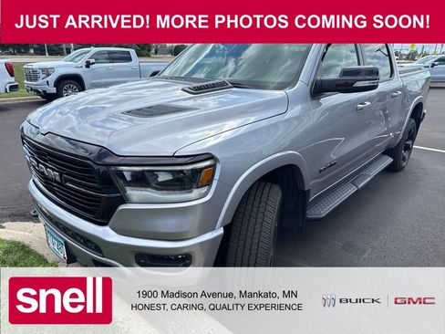 Used 2021 RAM 1500 Laramie AWD/4WD image 1