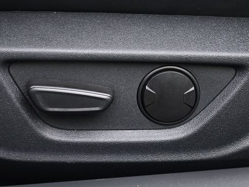 Used 2025 Ford Mustang GT Premium RWD image 18