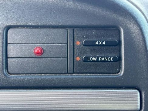 Used 1993 Ford Bronco image 15