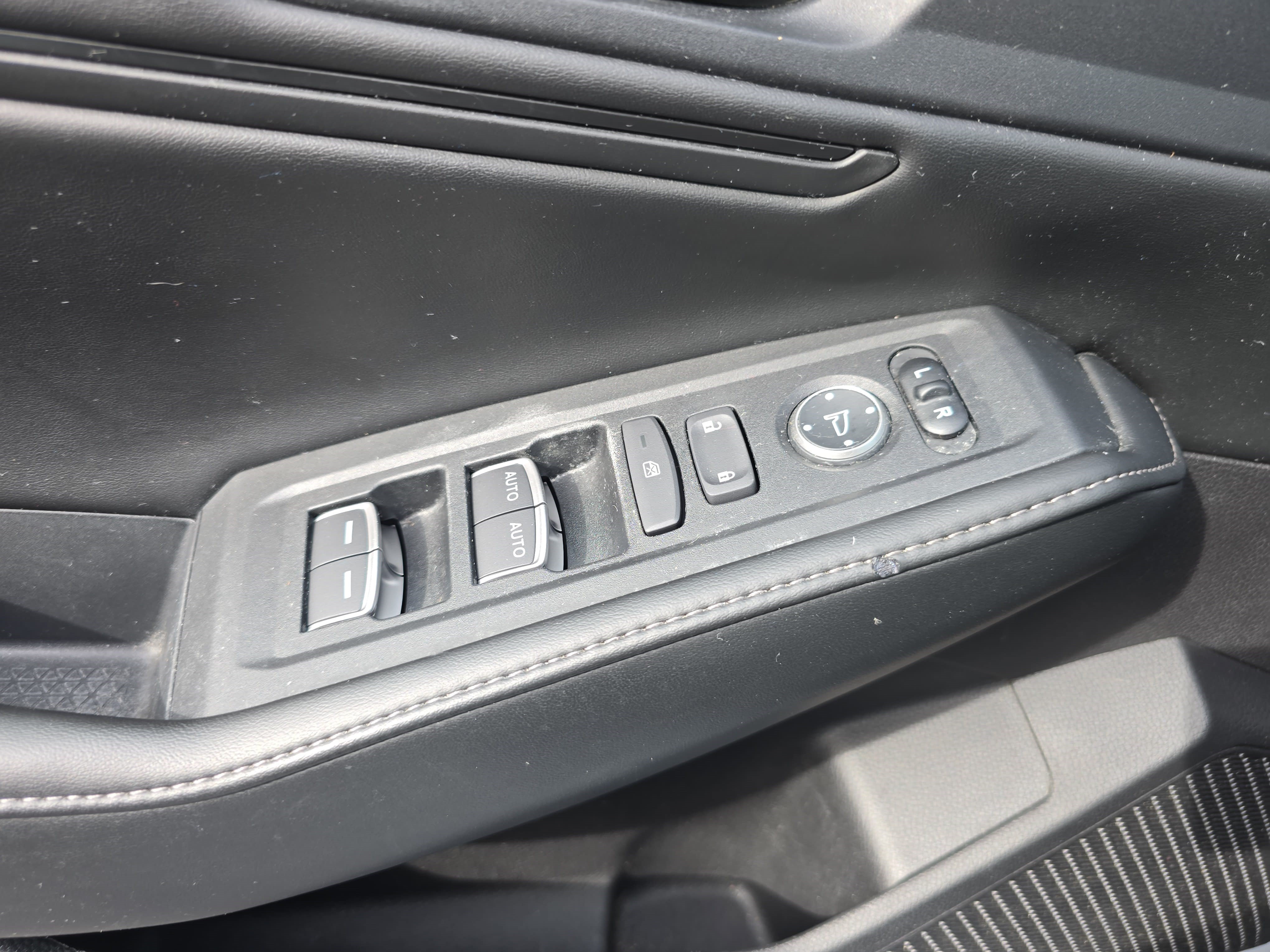 Used 2024 Honda Accord Sport image 26