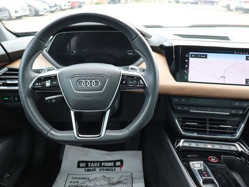 Used 2022 Audi e-tron GT Premium Plus AWD/4WD image 12