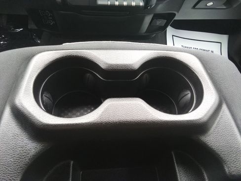 Used 2023 RAM 1500 Big Horn AWD/4WD image 18