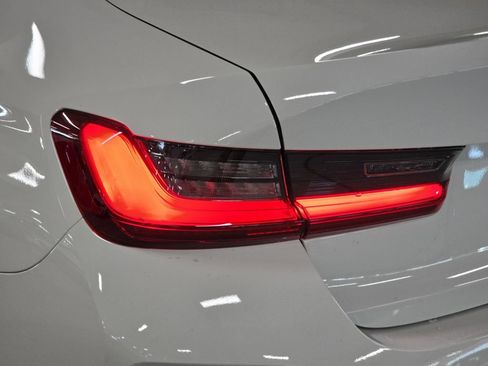 Used 2026 BMW 330i Sedan w/ Premium Package RWD image 24