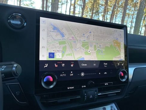 Used 2024 Lexus GX 550 image 29