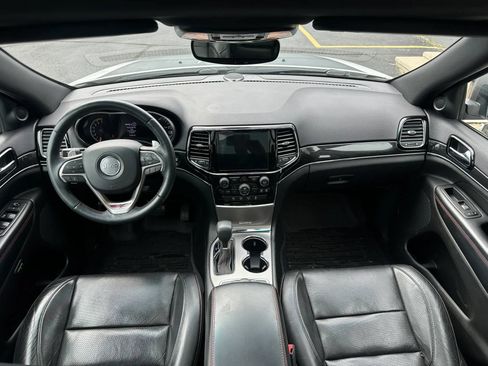 Used 2019 Jeep Grand Cherokee Trailhawk w/ Trailhawk Luxury Group AWD/4WD image 17