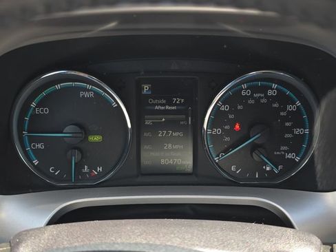 Used 2017 Toyota RAV4 AWD Hybrid image 20