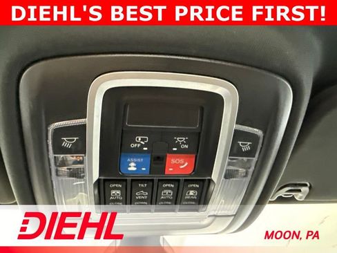 Used 2024 RAM 1500 Big Horn AWD/4WD image 33