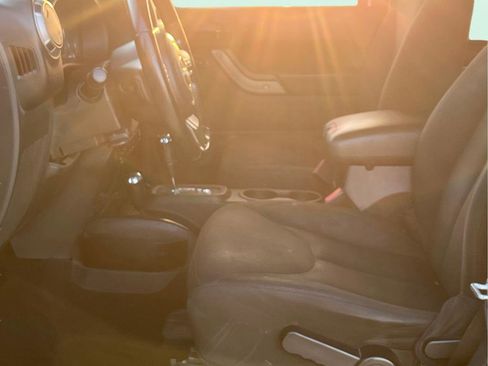 Used 2015 Jeep Wrangler Sport w/ Quick Order Package 24S image 12