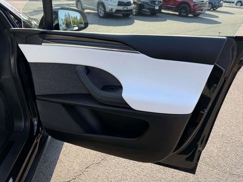 Used 2022 Tesla Model X Plaid AWD/4WD image 17