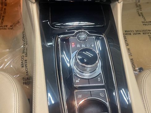 Used 2013 Jaguar XK Convertible RWD image 32
