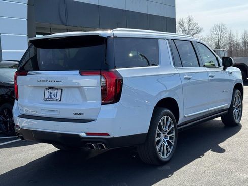 New 2026 GMC Yukon XL Denali w/ Sun & Power Step Package image 4