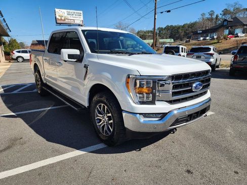 Used 2021 Ford F150 Lariat w/ Trailer Tow Package image 6