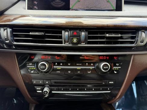 Used 2018 BMW X5 xDrive40e AWD/4WD image 31