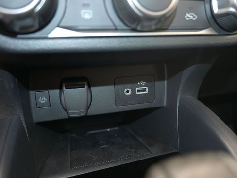 Certified 2025 Nissan Versa SV w/ Trunk Package image 20