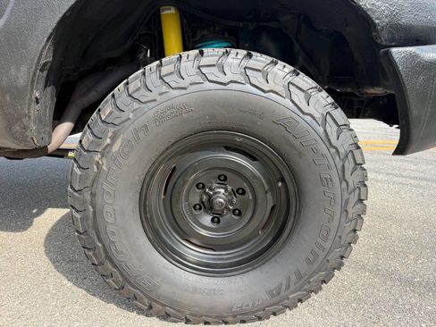 Used 1996 Toyota Land Cruiser image 23