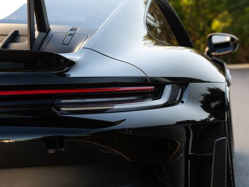 Used 2025 Porsche 911 GT3 RS image 23