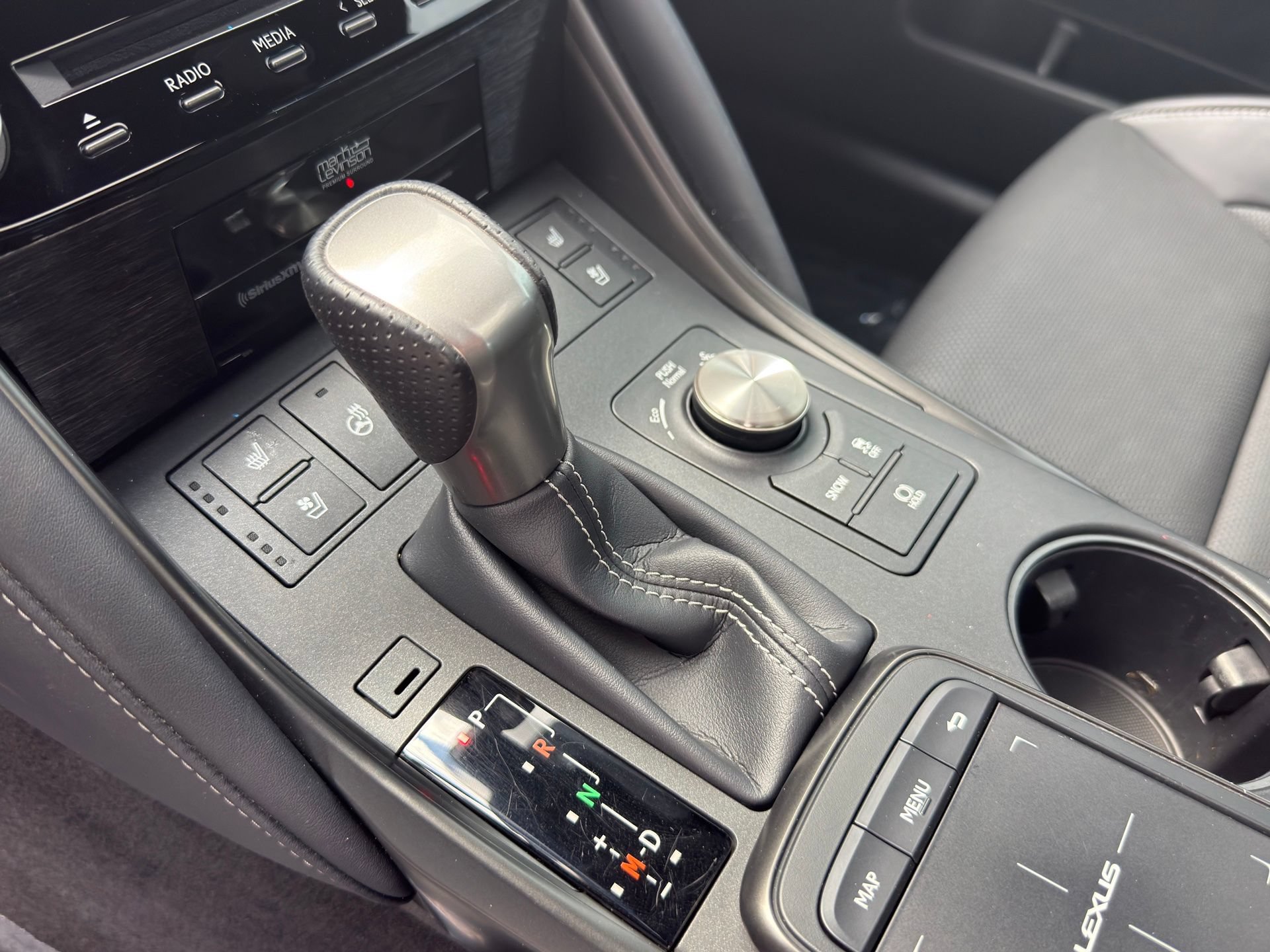 Used 2023 Lexus IS 350 F Sport RWD image 12