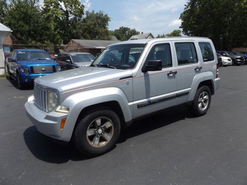 Used 2008 Jeep Liberty Sport AWD/4WD image 1