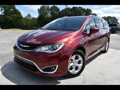Used 2018 Chrysler Pacifica Touring-L