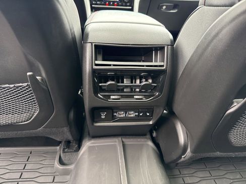 Certified 2022 Jeep Grand Cherokee Trailhawk w/ ADV Protech Group II AWD/4WD image 21