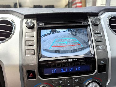 Used 2018 Toyota Tundra Limited image 20