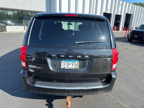Used 2016 Dodge Grand Caravan SE w/ Quick Order Package 29E SE FWD image 8