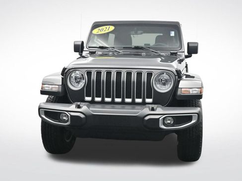 Used 2021 Jeep Wrangler Unlimited Sahara AWD/4WD image 2