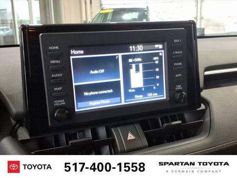 Used 2019 Toyota RAV4 LE w/ Carpet Mat Package image 19