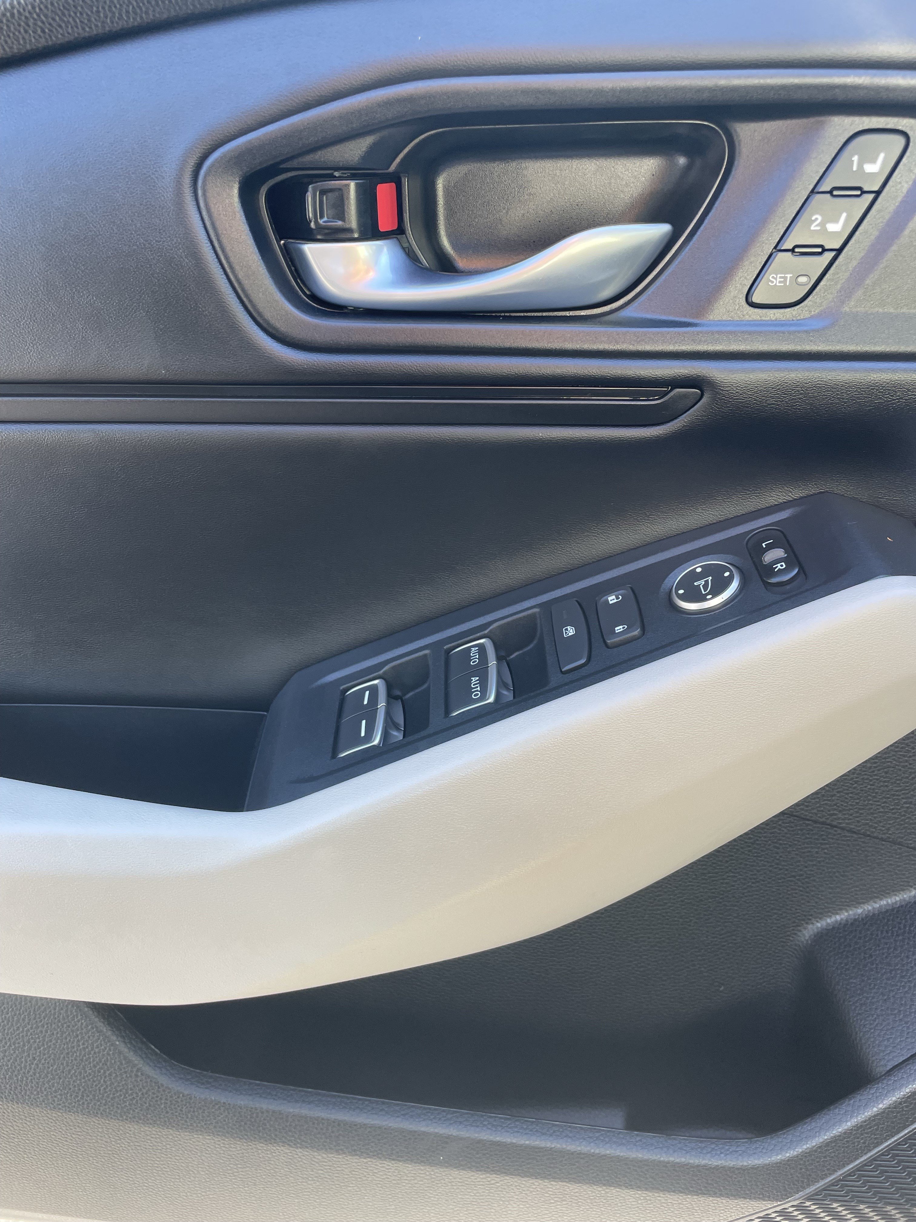 Used 2025 Honda Accord EX-L image 18