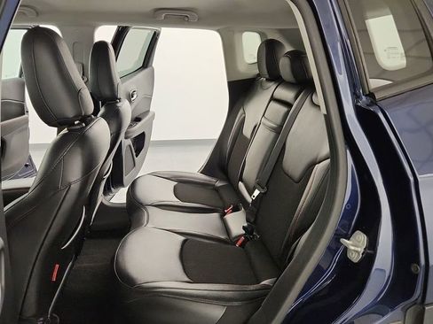 Used 2019 Jeep Compass Trailhawk image 26