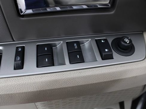 Used 2011 Ford Expedition XL w/ 101A Rapid Spec Order Code AWD/4WD image 22