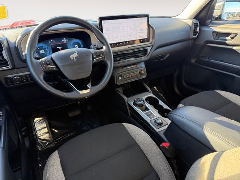 Certified 2025 Ford Bronco Sport Big Bend w/ Convenience Package image 15