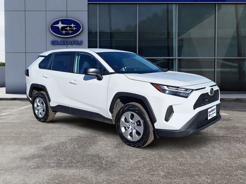 Used 2024 Toyota RAV4 LE image 2