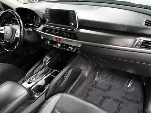 Used 2021 Kia Telluride LX FWD image 32