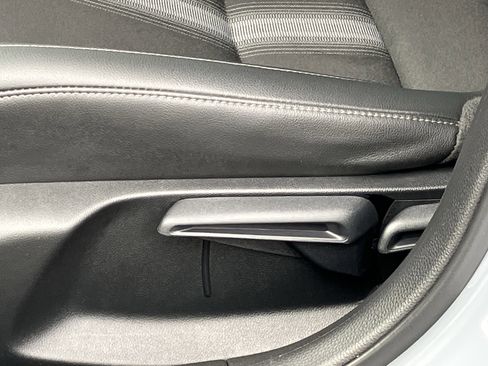 Used 2025 Honda Civic Sport image 19