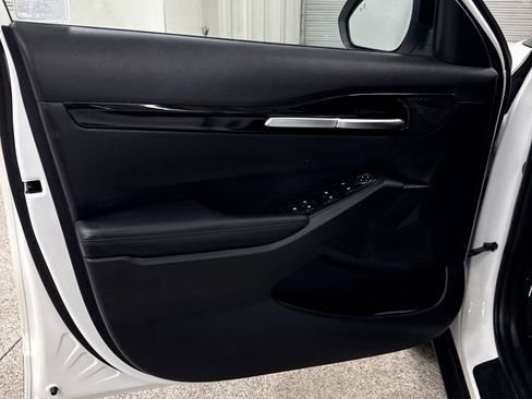 Used 2024 Kia Seltos X-Line image 3