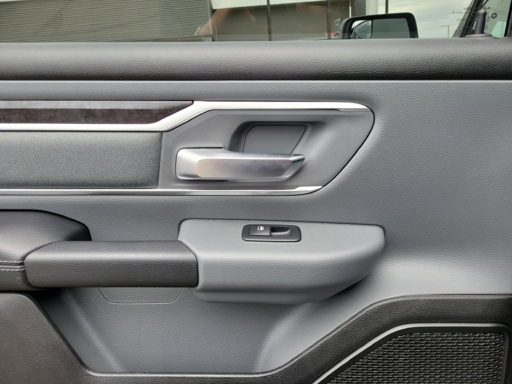 Used 2022 RAM 1500 Big Horn AWD/4WD image 15