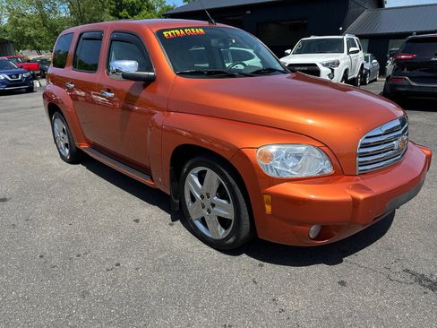 Used 2006 Chevrolet HHR LT w/ Preferred Equipment Group FWD image 4