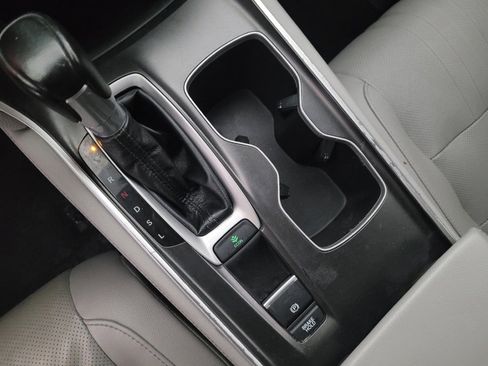 Used 2020 Honda Accord EX-L image 26