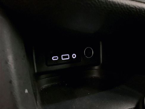 Used 2019 Chevrolet Equinox LT w/ Sun & Navigation Package image 31