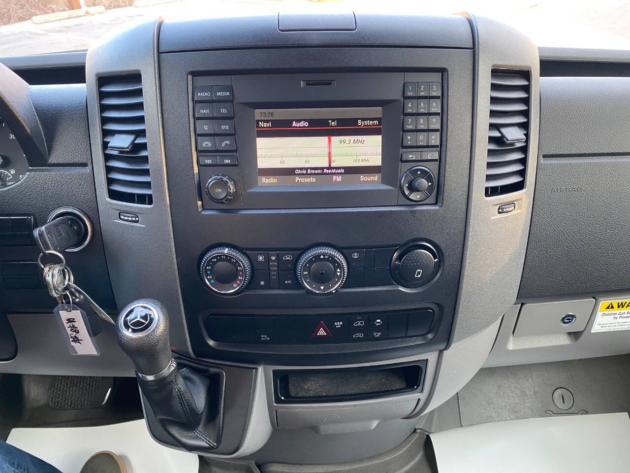 Used 2014 Mercedes-Benz Sprinter 3500 image 15