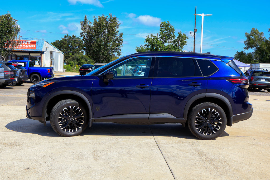 Certified 2026 Nissan Rogue Dark Armor FWD image 25