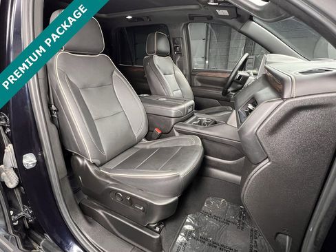 Used 2023 Chevrolet Tahoe Premier image 4