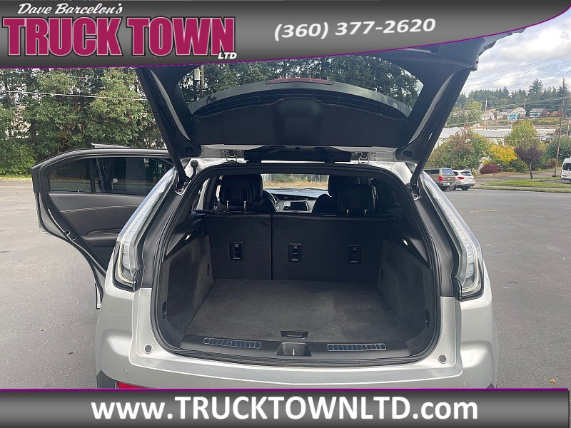 Used 2021 Cadillac XT4 Sport AWD/4WD image 11